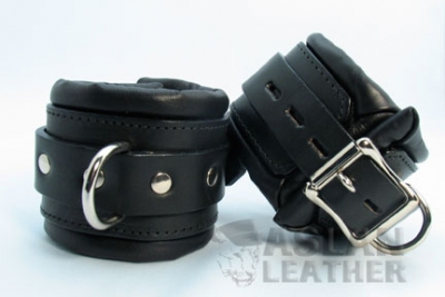 Padded Ankle Restraints bondage by ASLAN Leather